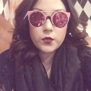 Meet your Posher, Eve